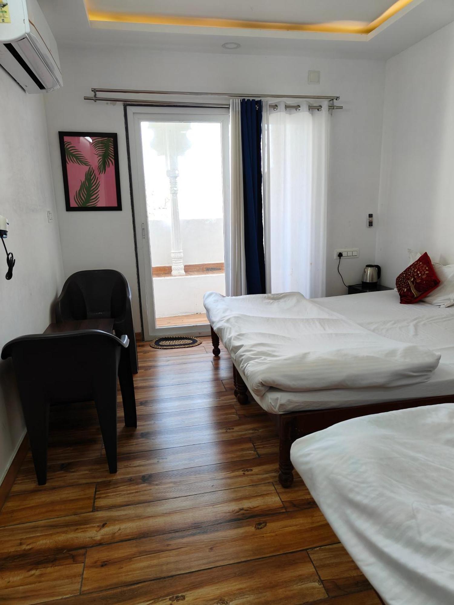 אודייפור Hotel Lake Star מראה חיצוני תמונה
